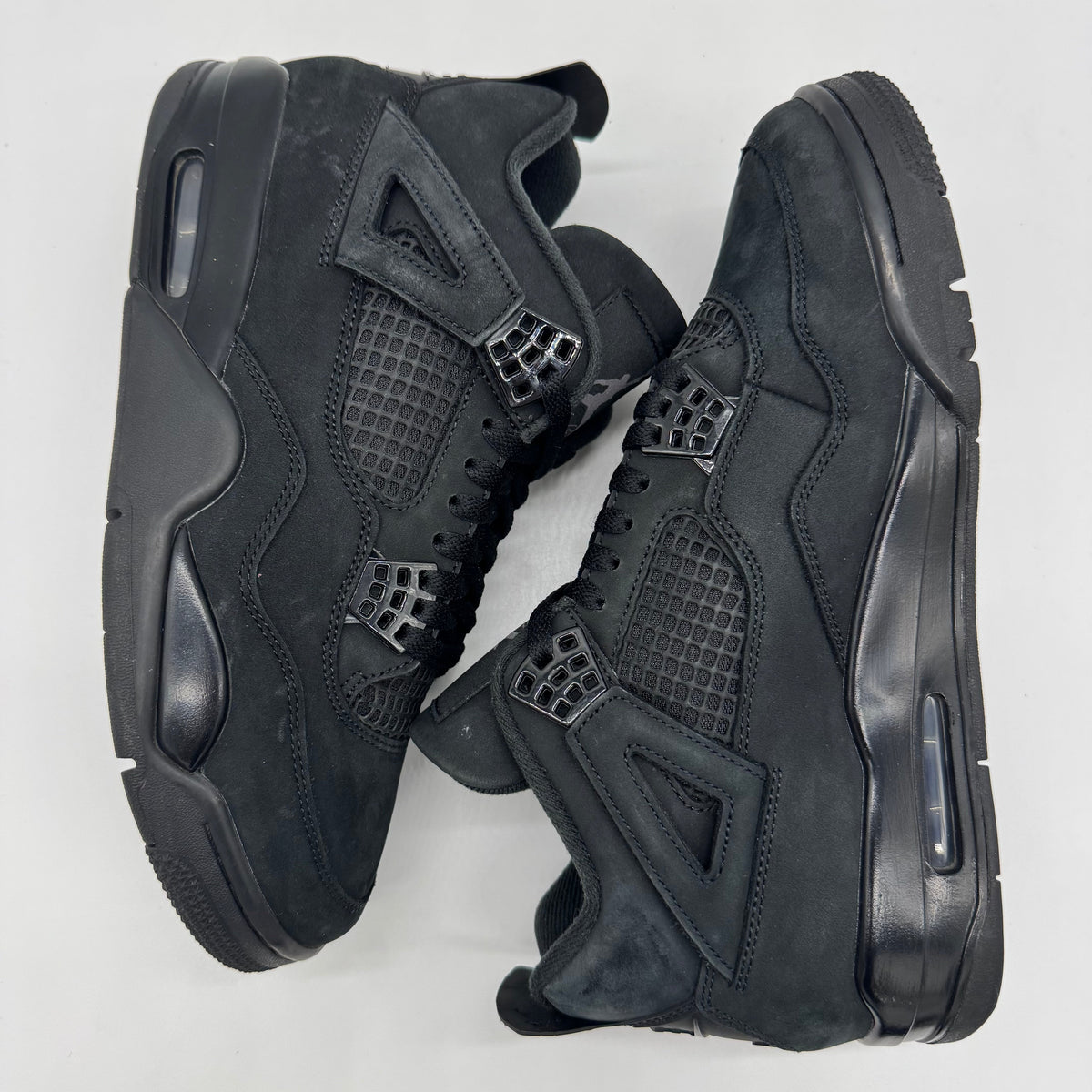Jordan 4 Black Cat (2025)