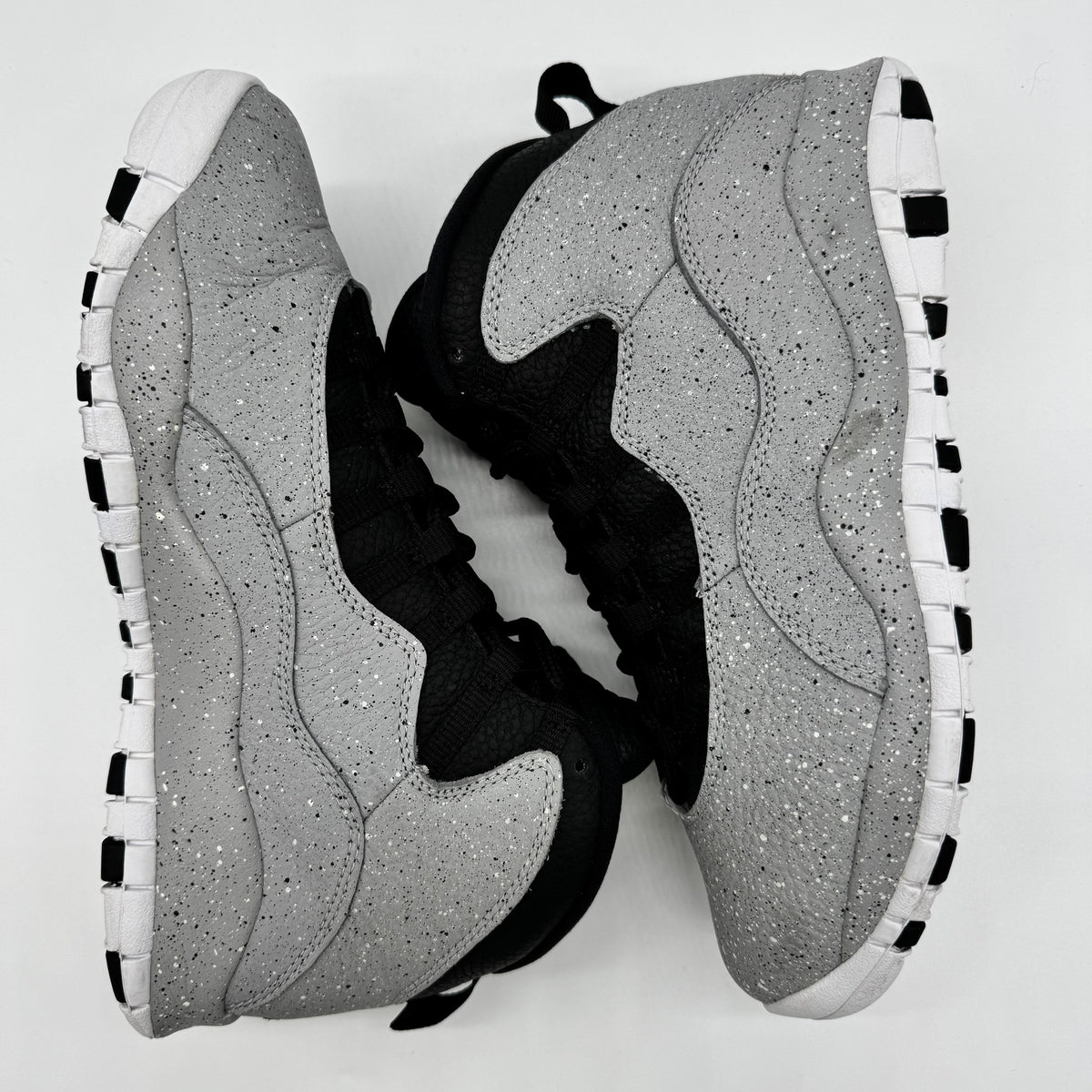 Jordan 10 Light Smoke Grey