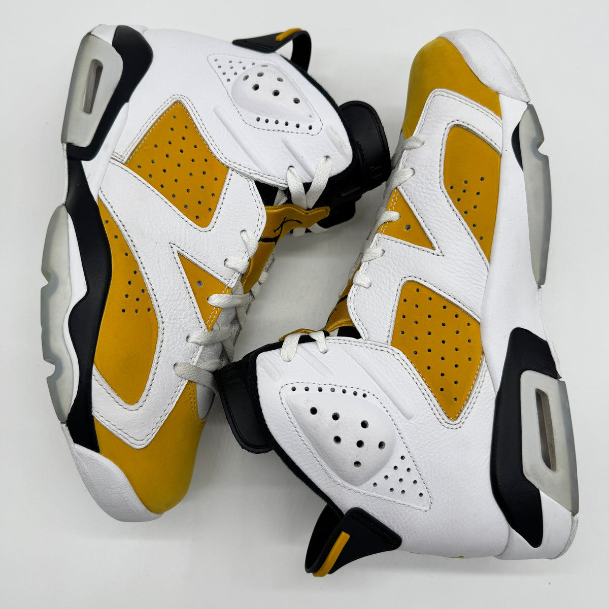 Jordan 6 Yellow Ochre