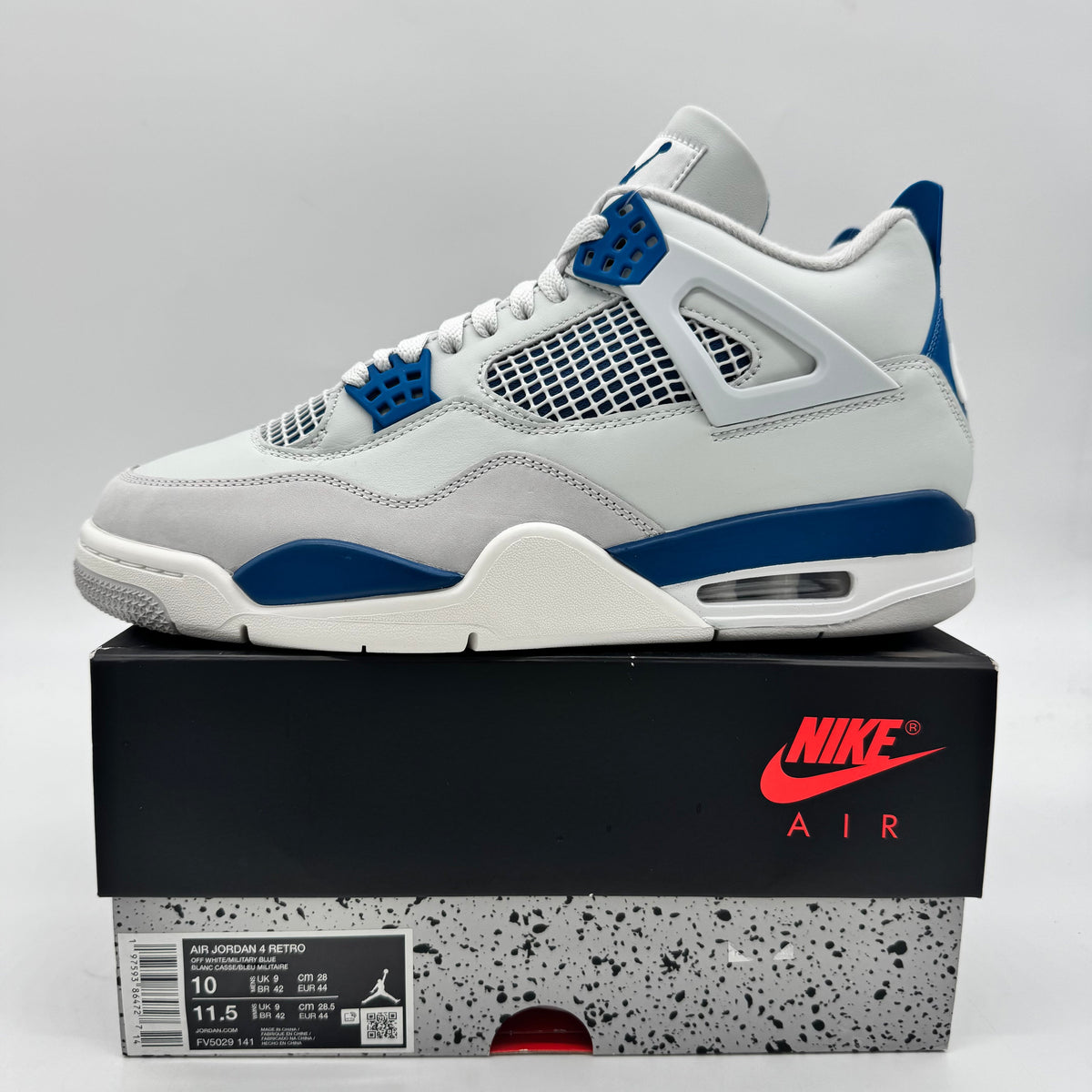 Jordan 4 Military Blue (2024)