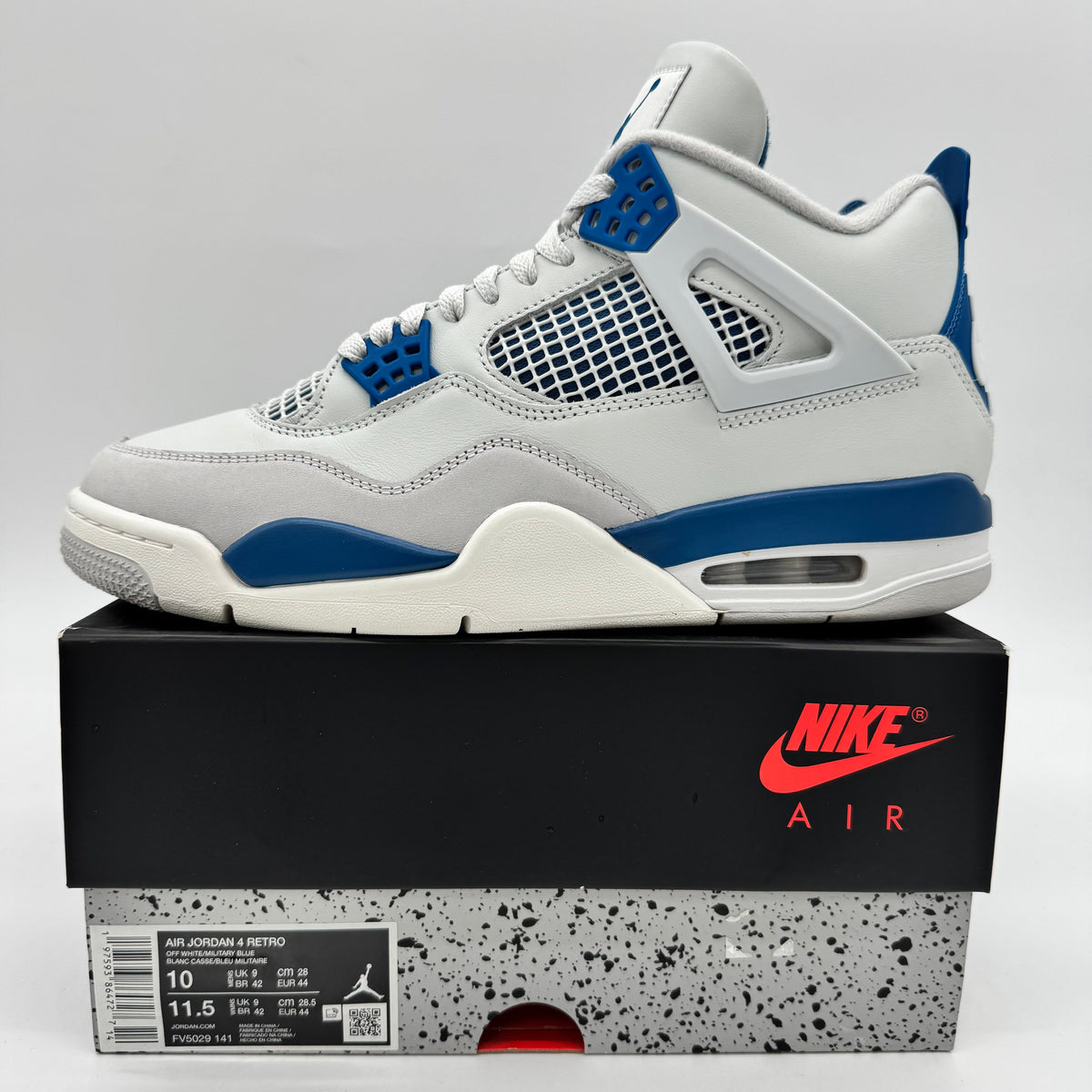 Jordan 4 Military Blue (2024)