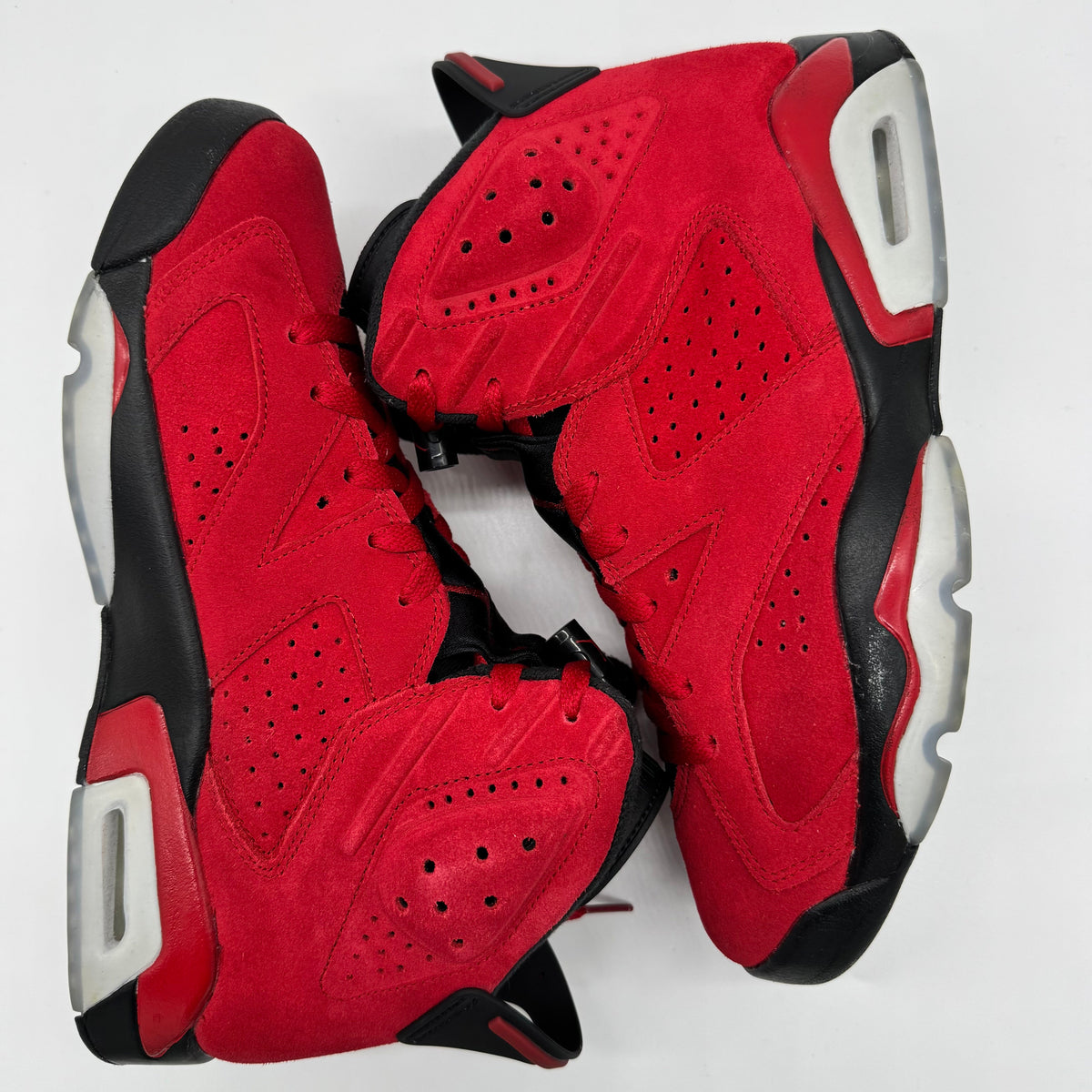 Jordan 6 Toro Bravo