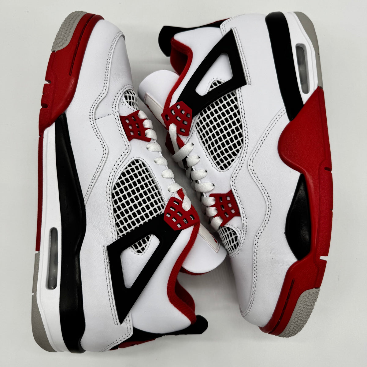Jordan 4 Fire Red (2020)