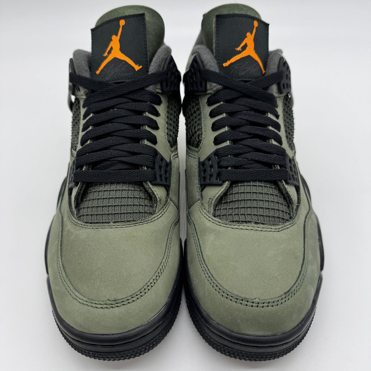 Jordan 4 OG SP Undefeated (2025)