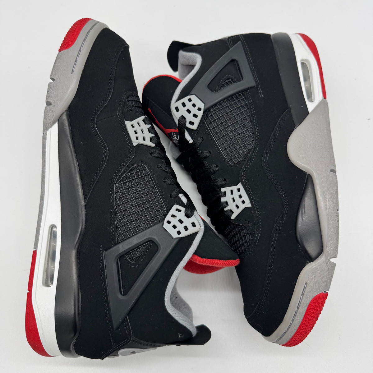 Jordan 4 Bred (2019)