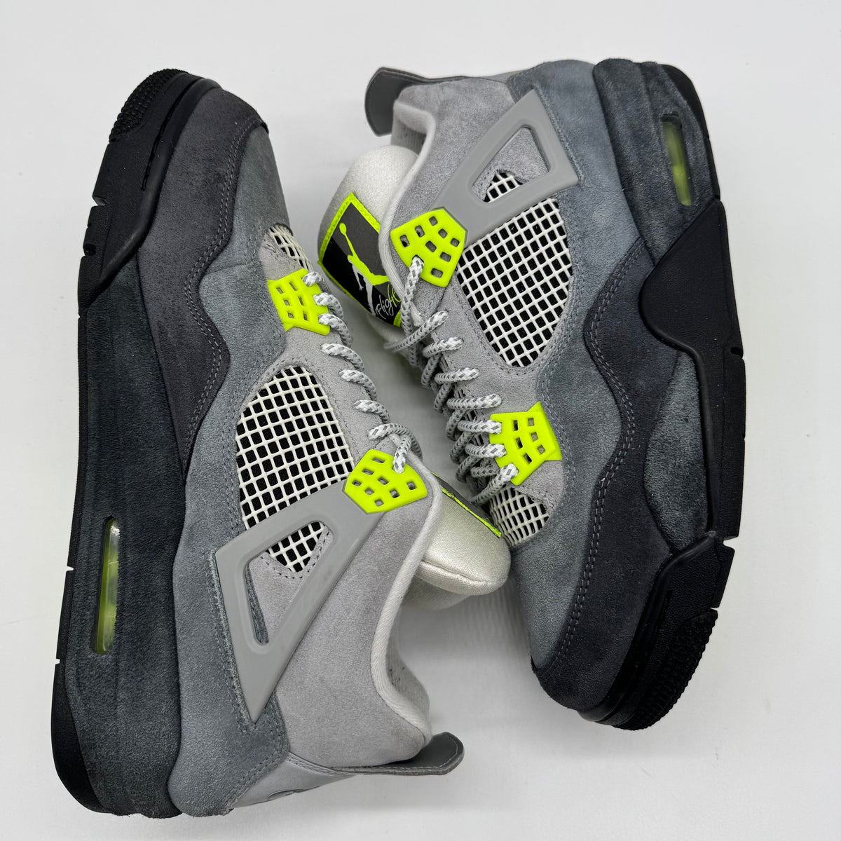 Jordan 4 SE 95 Neon