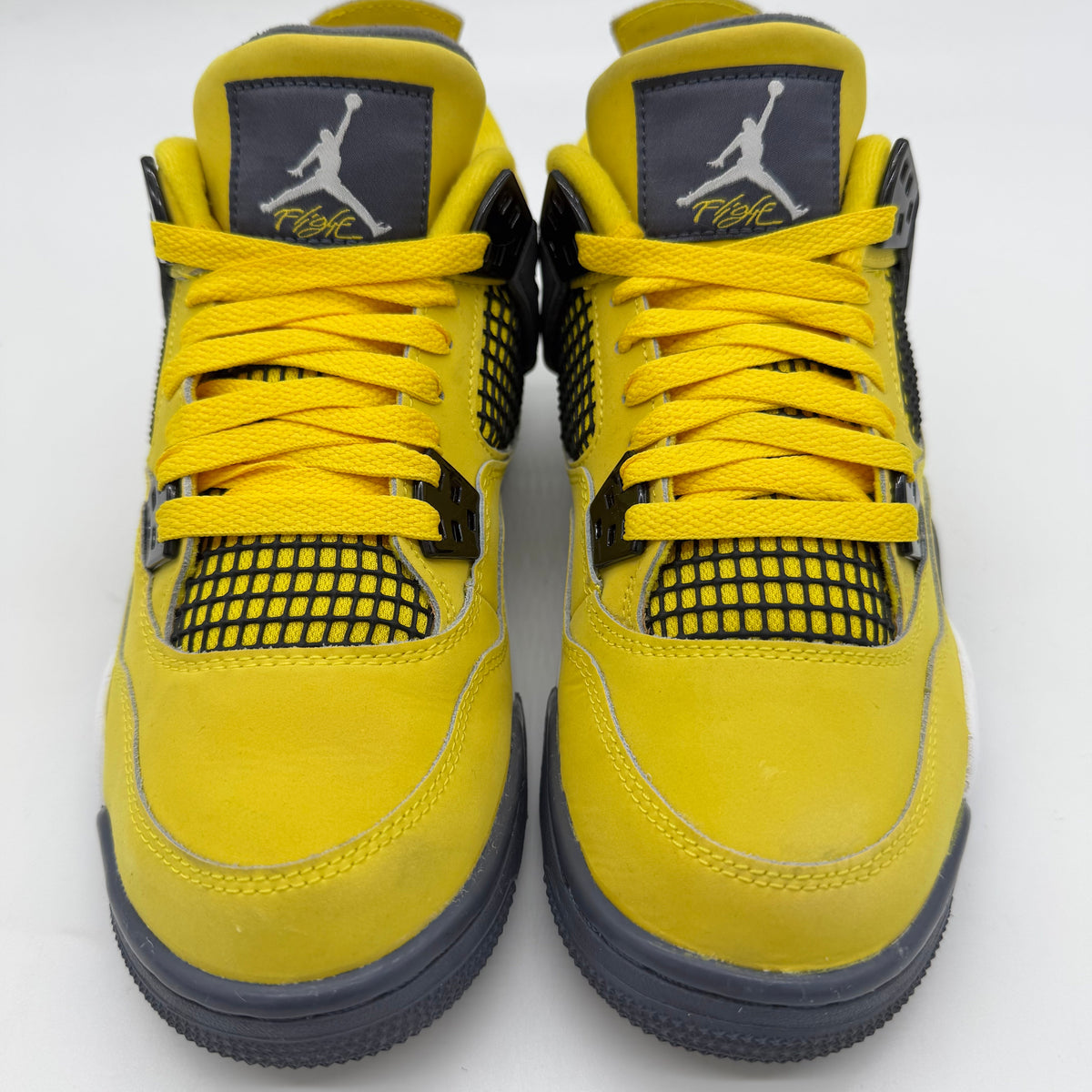 Jordan 4 Lightning (2021)