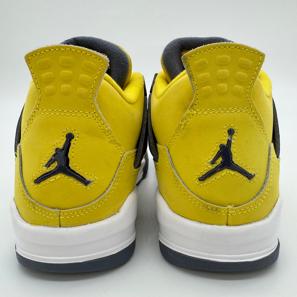 Jordan 4 Lightning (2021)