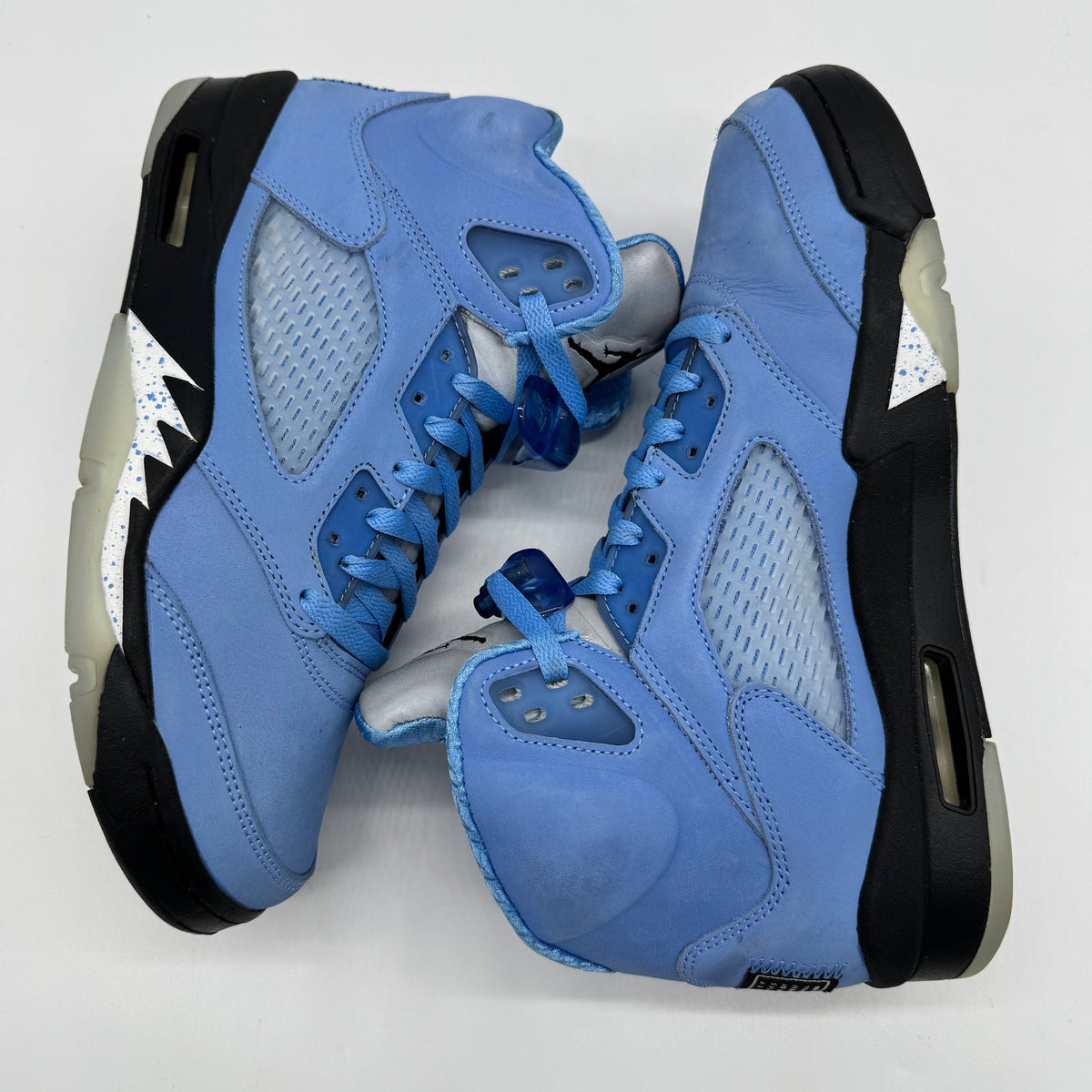Jordan 5 UNC University Blue