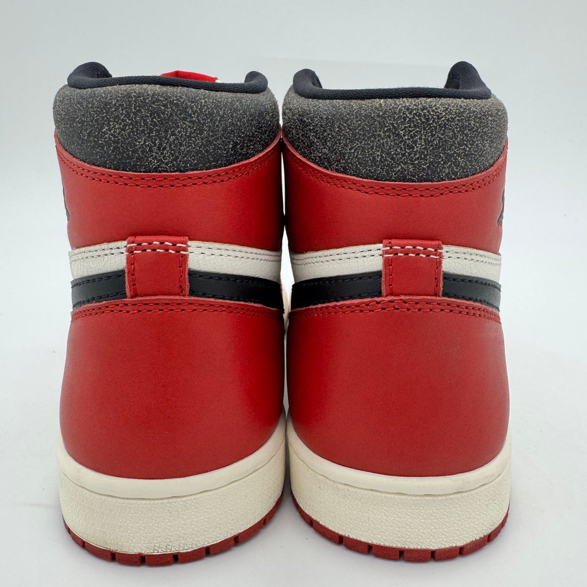 Jordan 1 High OG Chicago Lost and Found