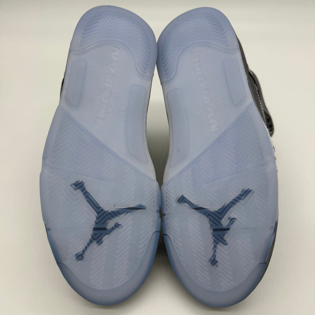 Jordan 5 Wolf Grey (2026)