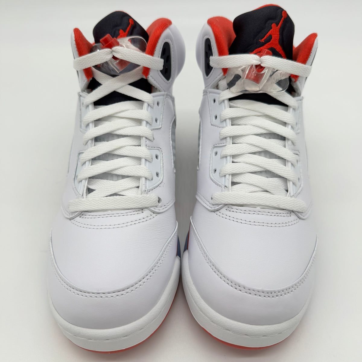 Jordan 5 Fire Red black Tongue (2025)