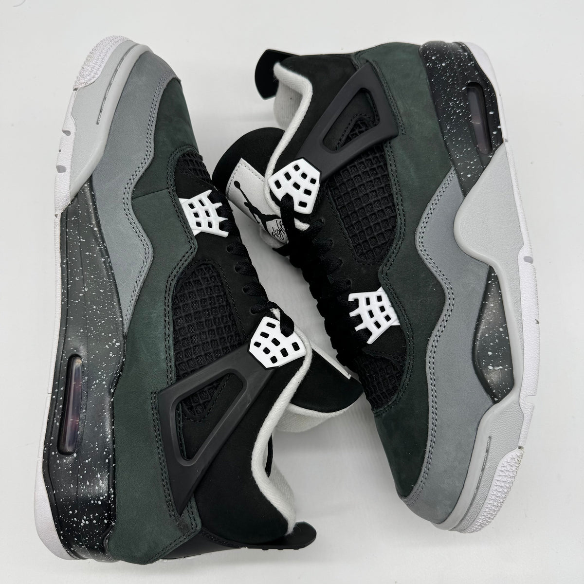 Jordan 4 Fear (2024)