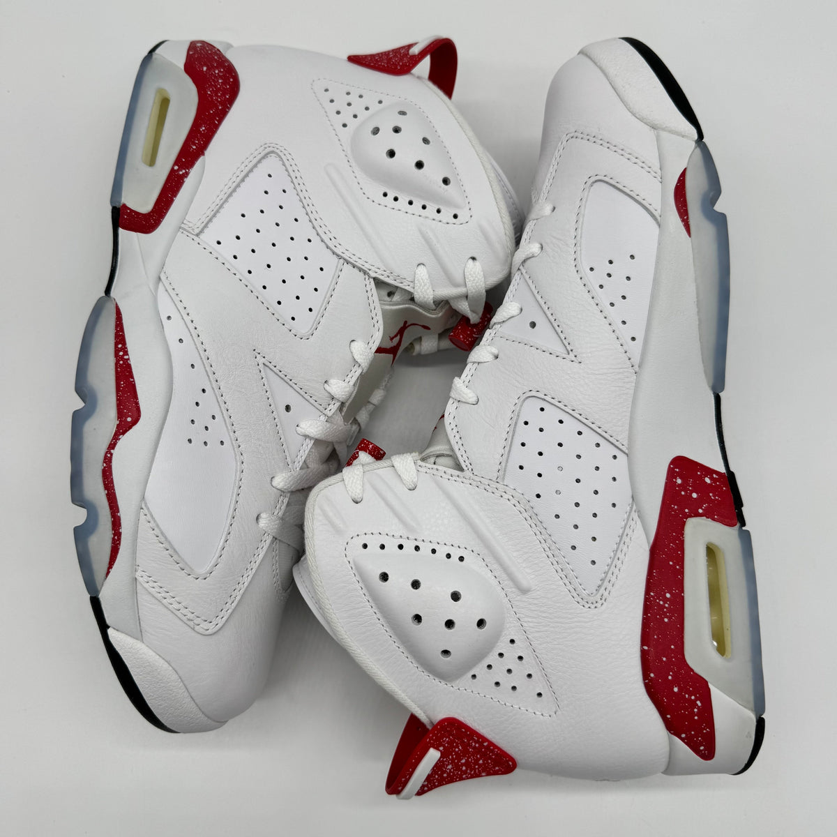 Jordan 6 Red Oreo