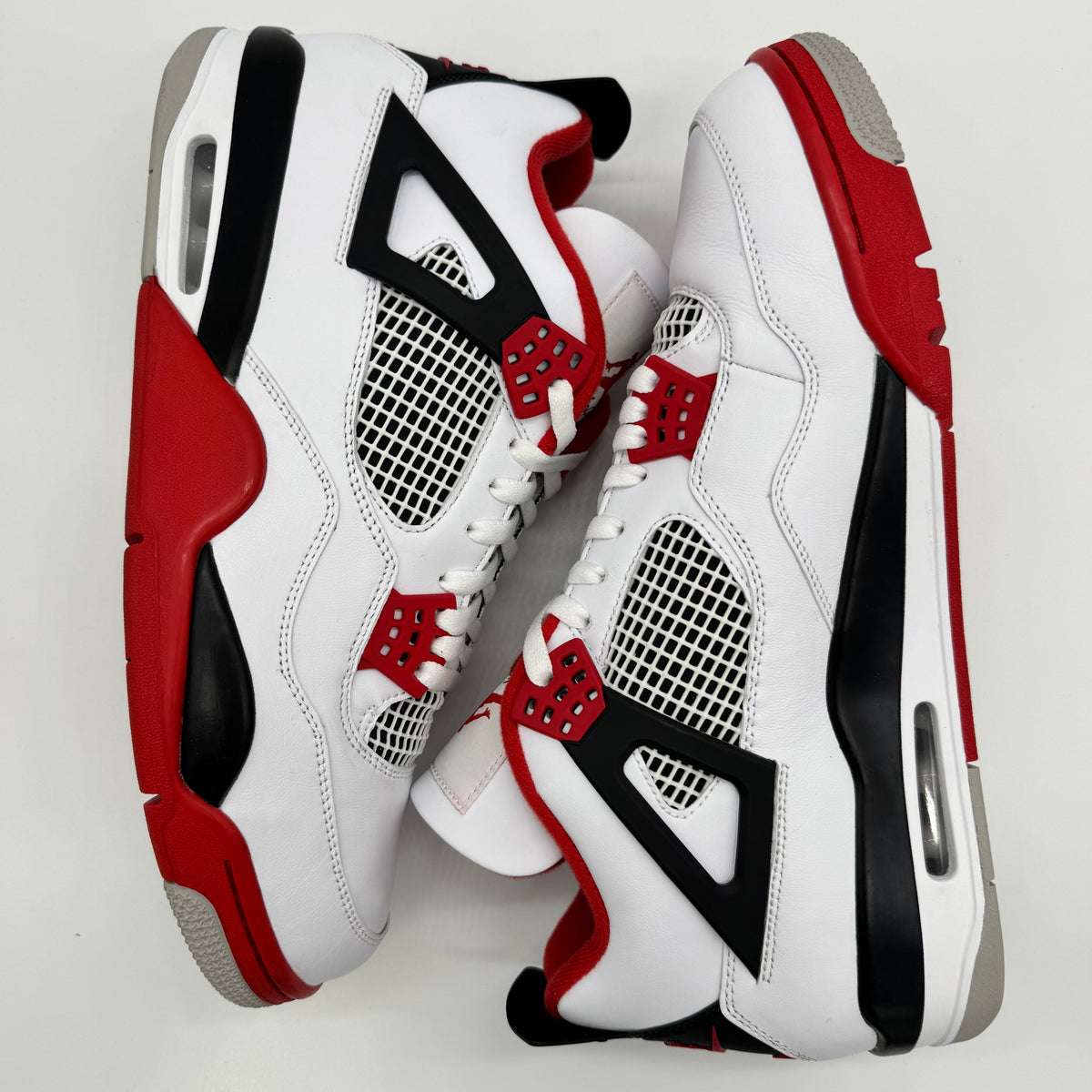 Jordan 4 Fire Red (2020)