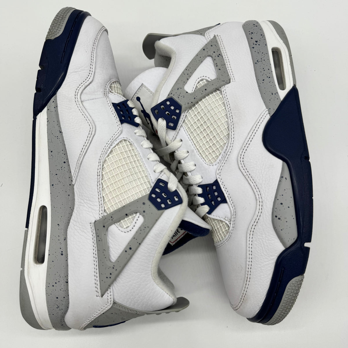 Jordan 4 Midnight Navy