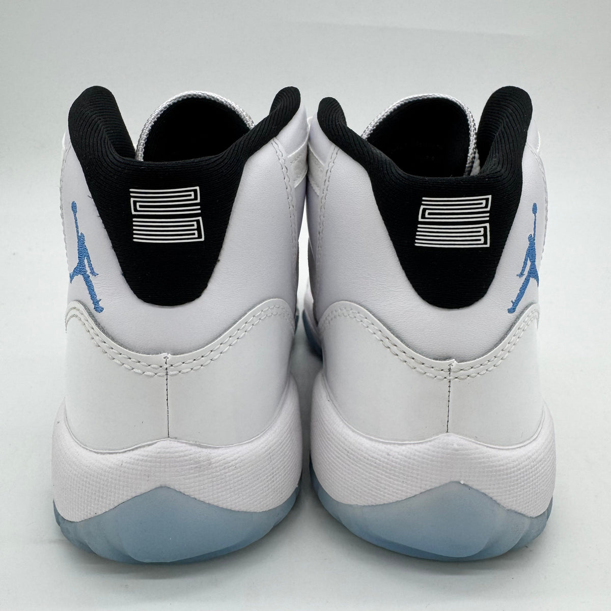 Jordan 11 Legend Blue (2024) (GS)