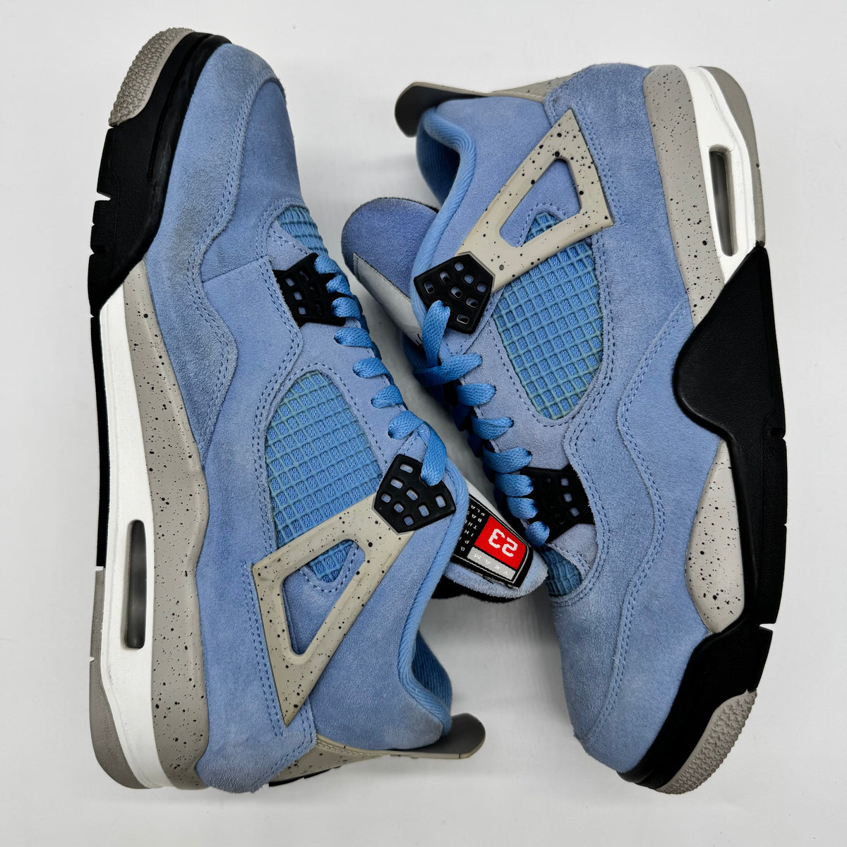 Jordan 4 University Blue