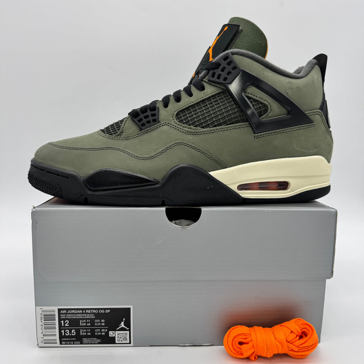 Jordan 4 SP Undefeated (2025)