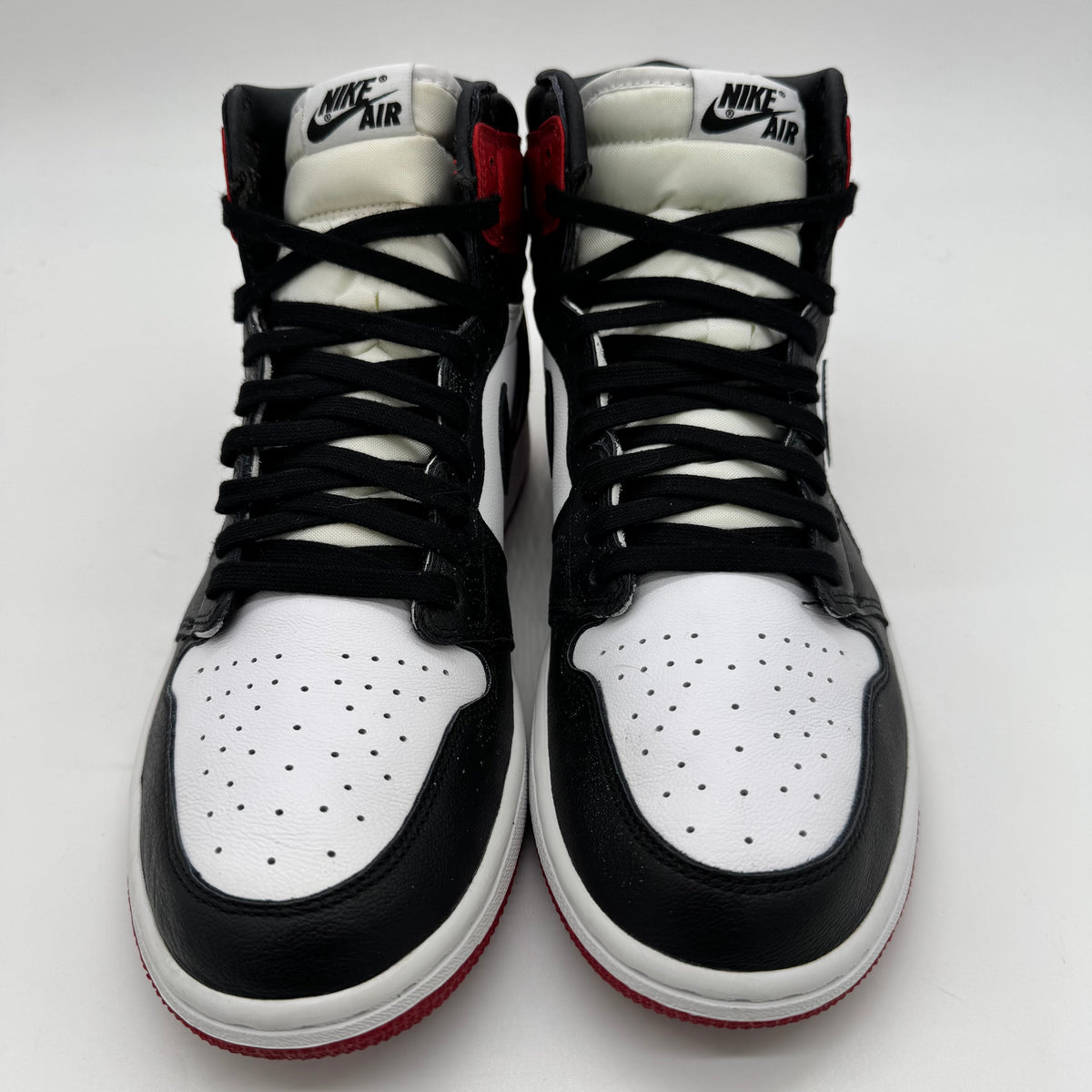 Jordan 1 High Satin Black Toe (Women's)