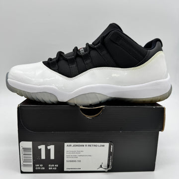 Jordan 11 Low Tuxedo