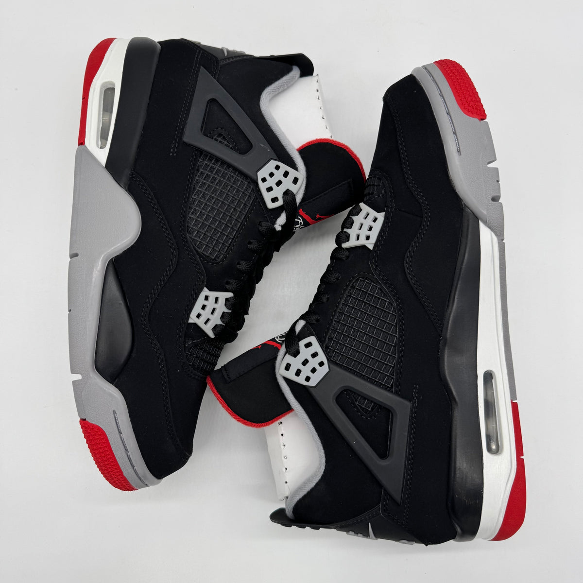 Jordan 4 Bred (2019)