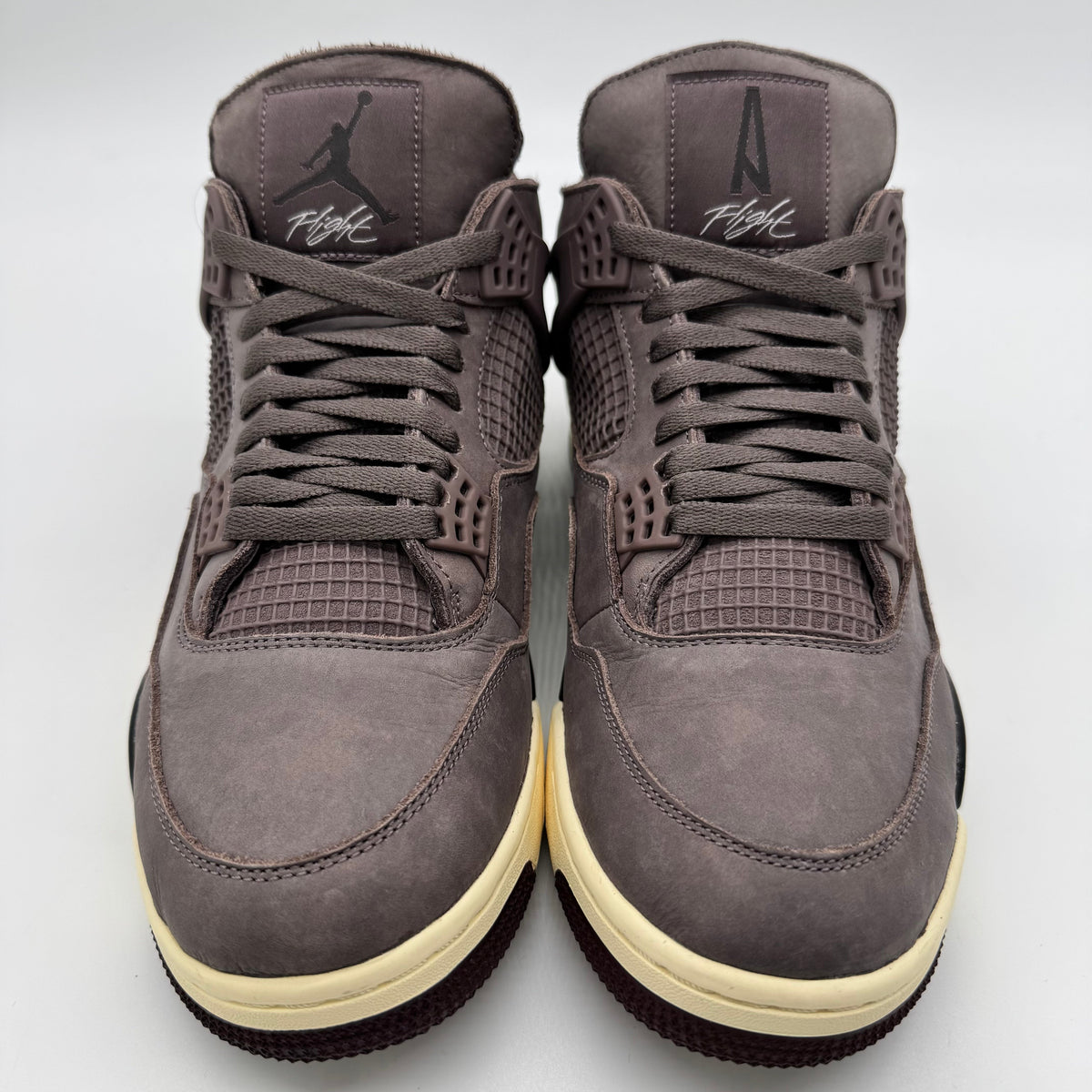 Jordan 4 SP A Ma Maniere Violet Ore