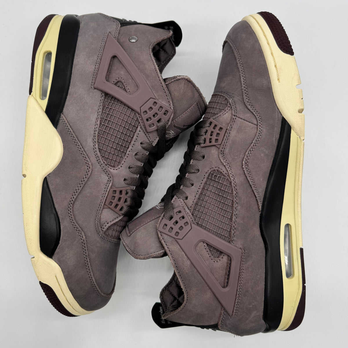 Jordan 4 SP A Ma Maniere Violet Ore