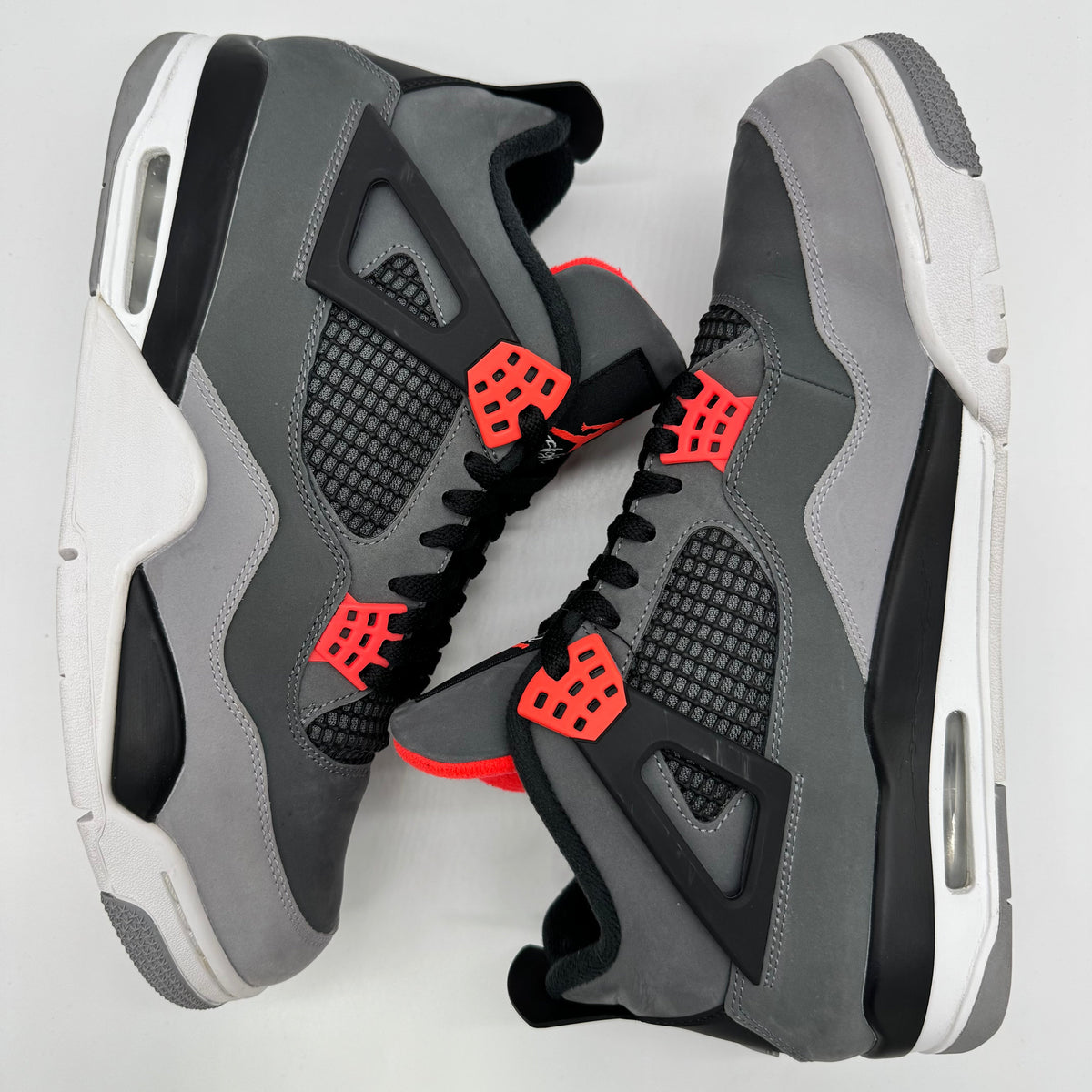 Jordan 4 Infrared