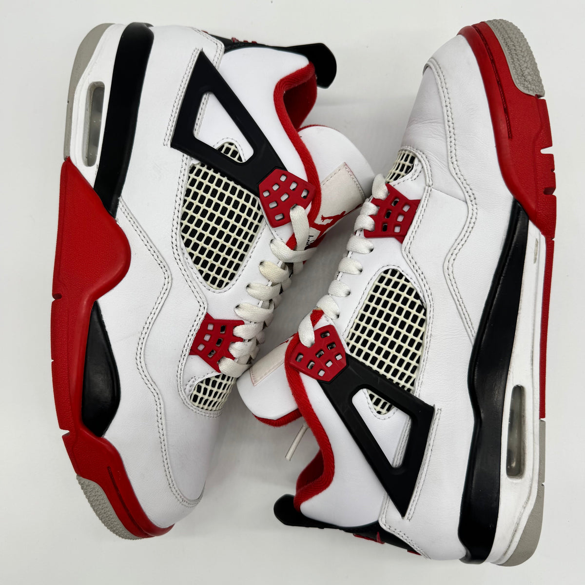 Jordan 4 Fire Red (2020)