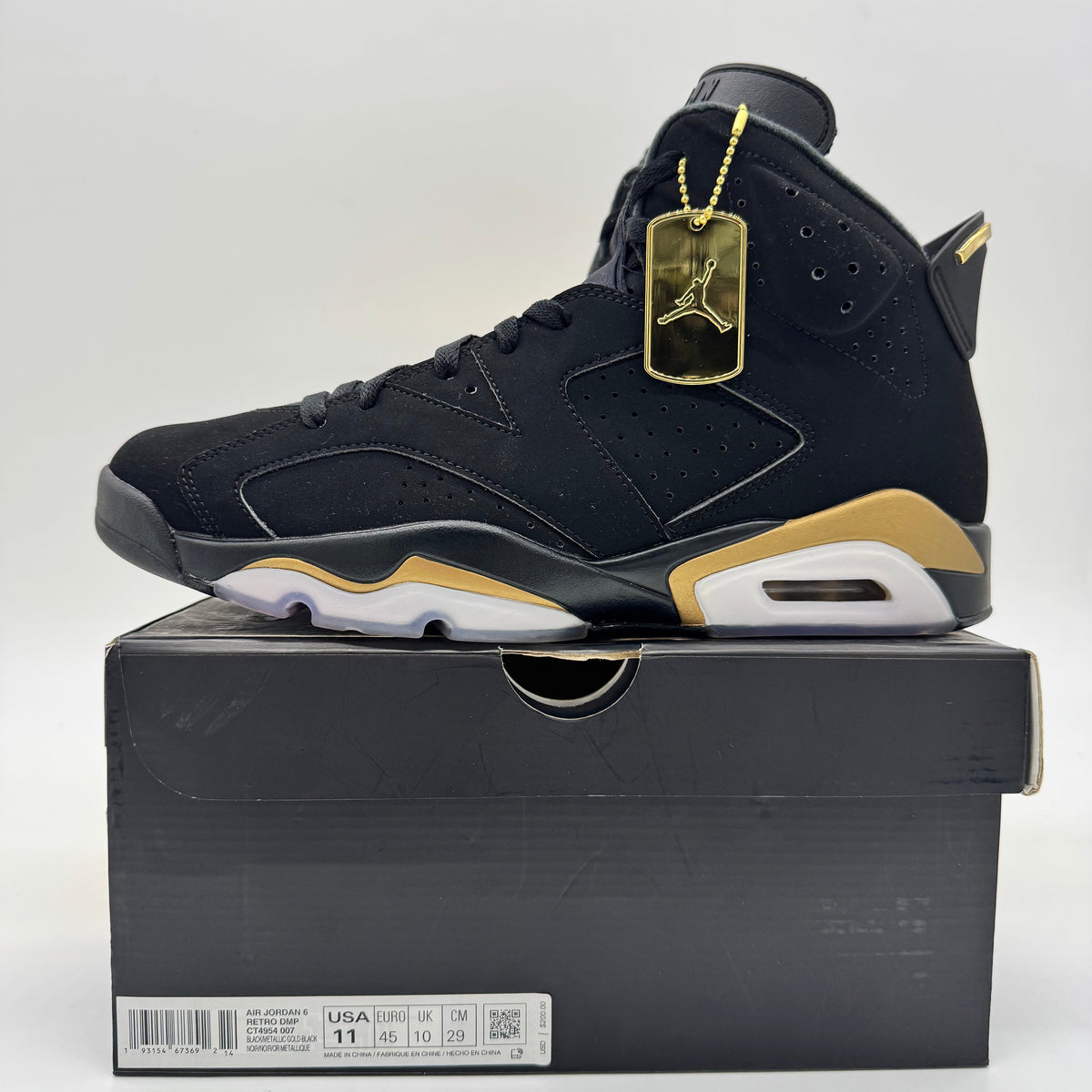 Jordan 6 DMP (2020)