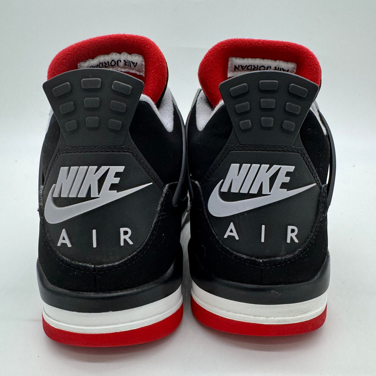 Jordan 4 Bred (2019)