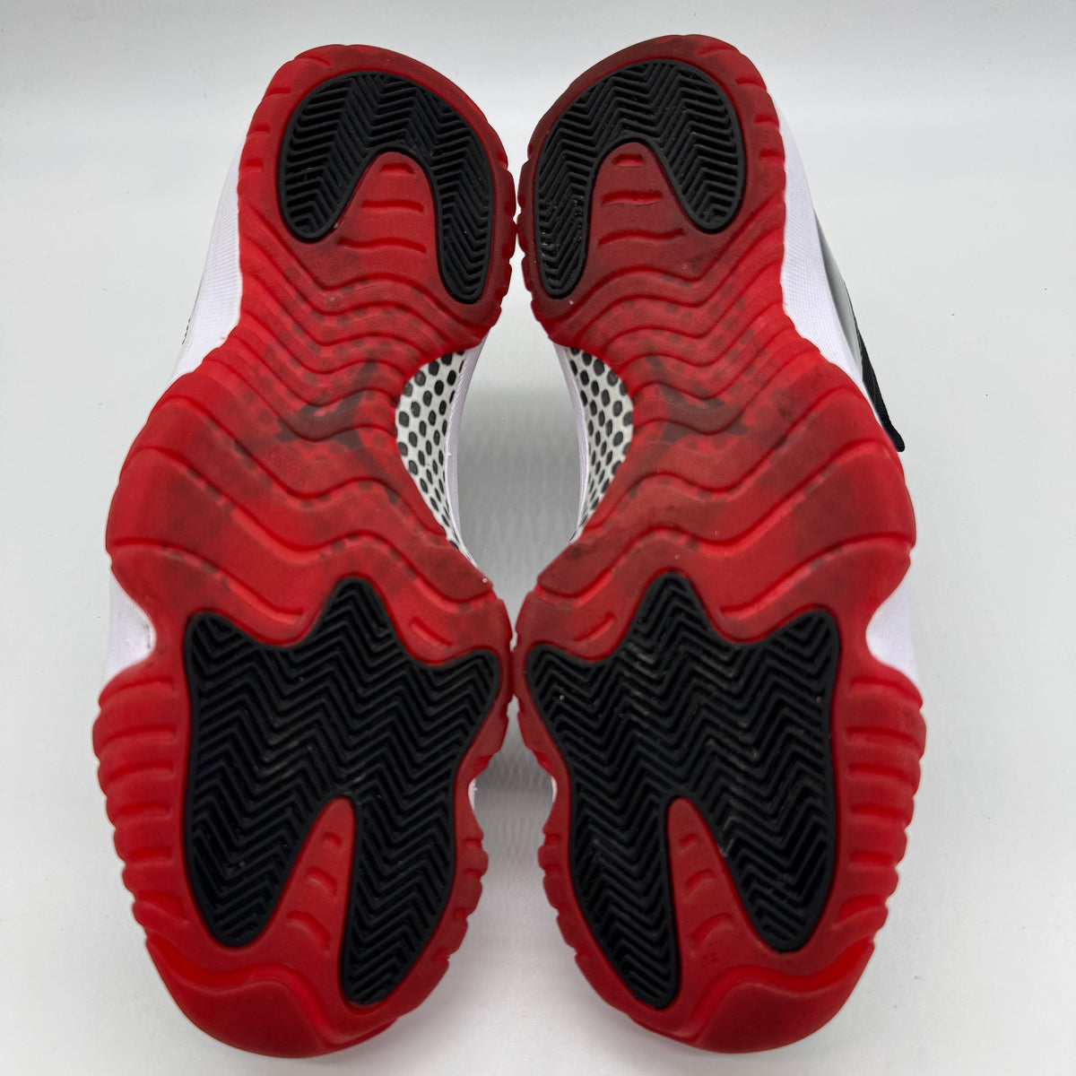 Jordan 11 Playoffs Bred (2019)