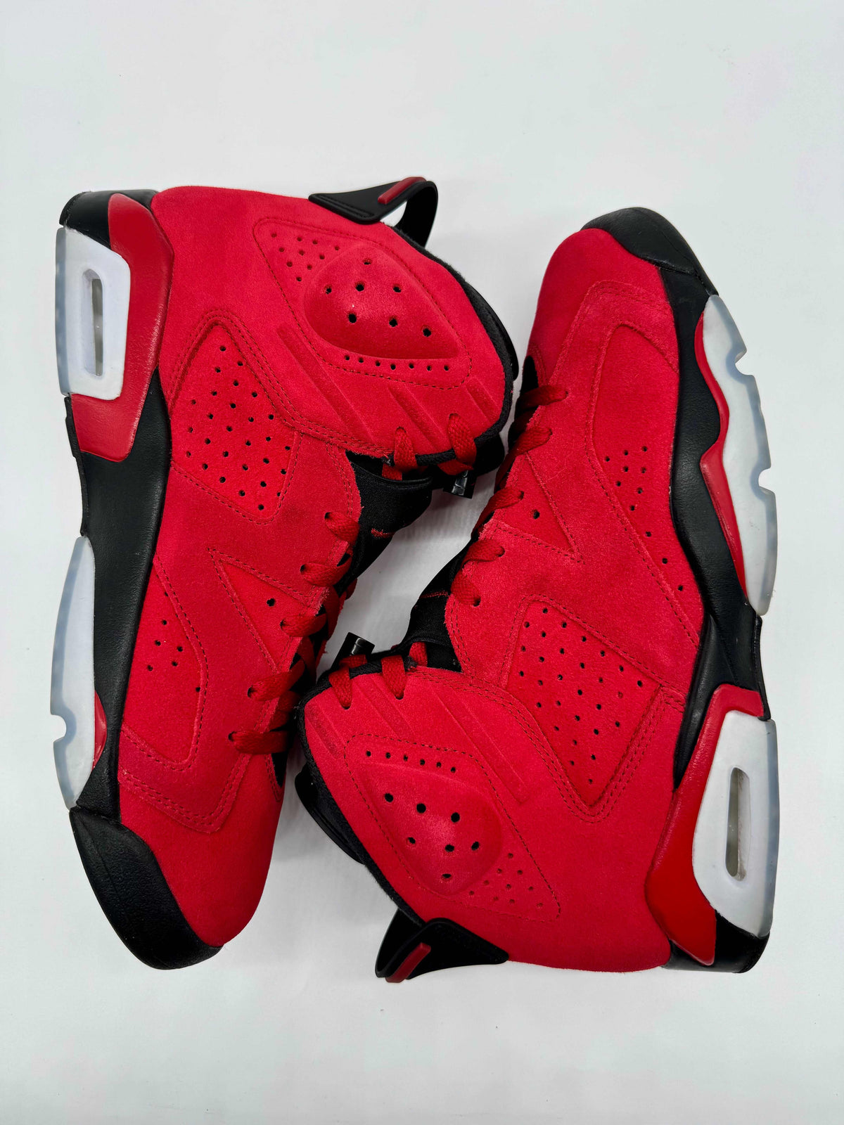 Jordan 6 Toro Bravo