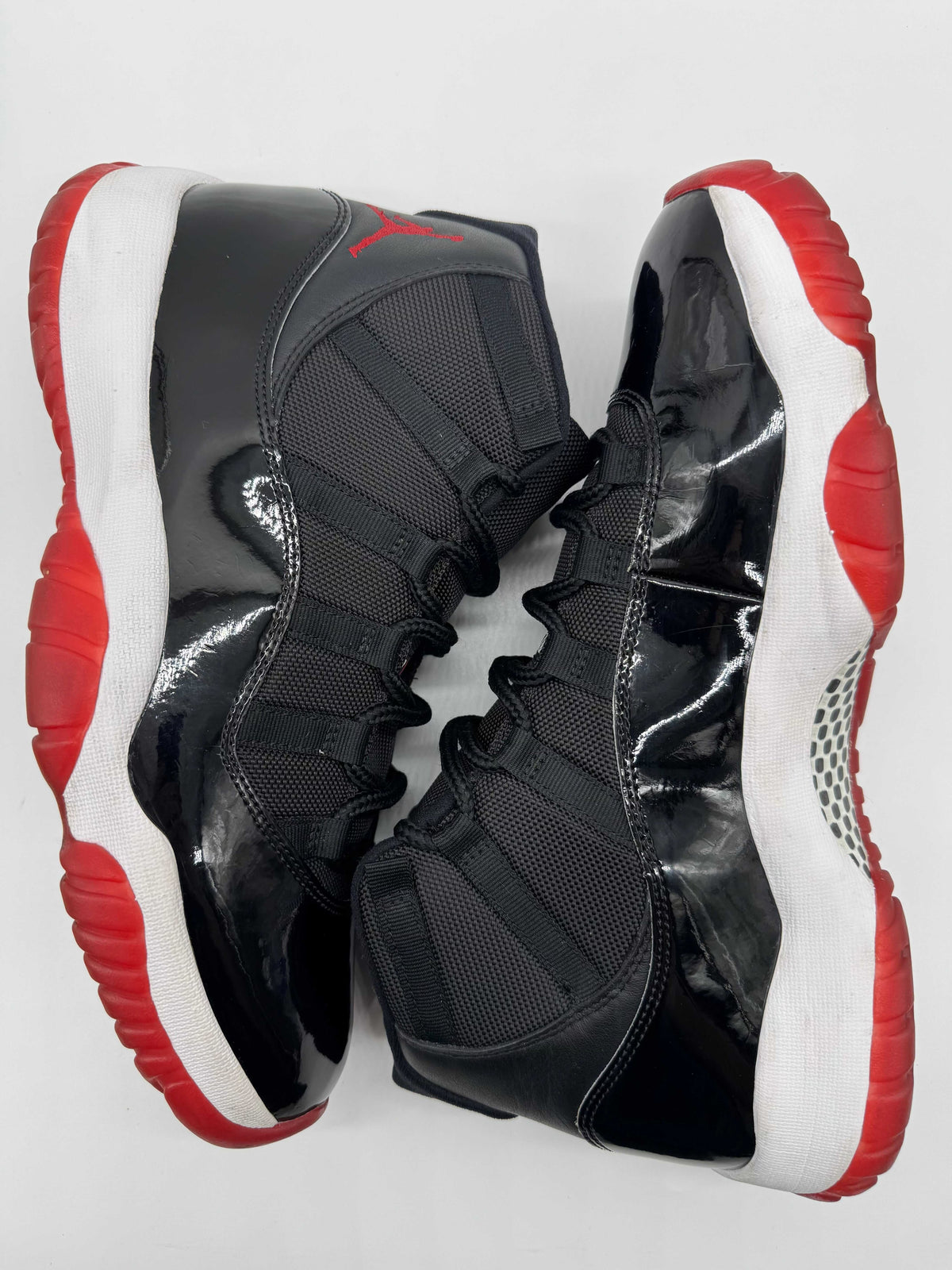 Jordan 11 Playoffs Bred (2019)