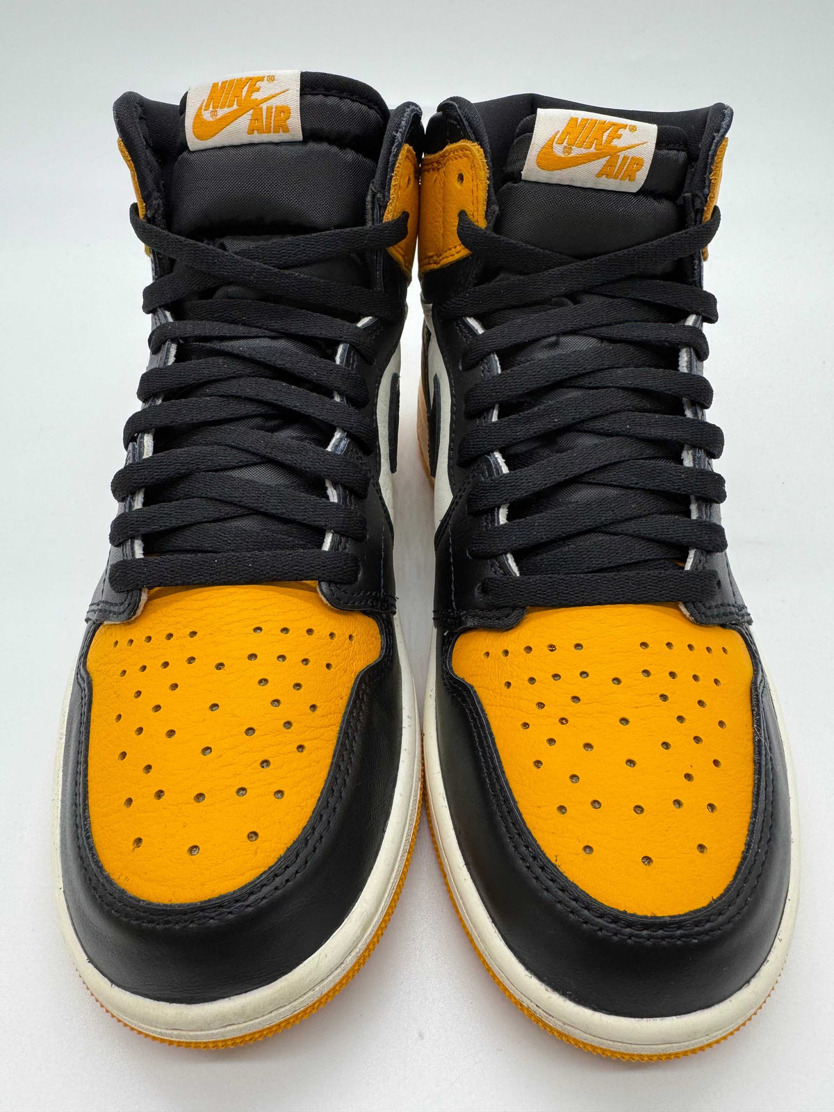 Jordan 1 High OG Taxi