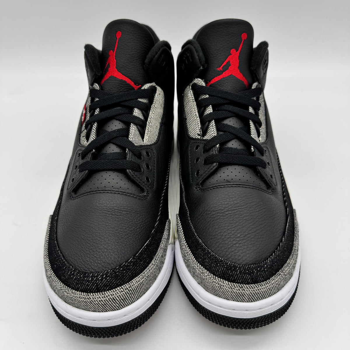 Jordan 3 Levi's Black
