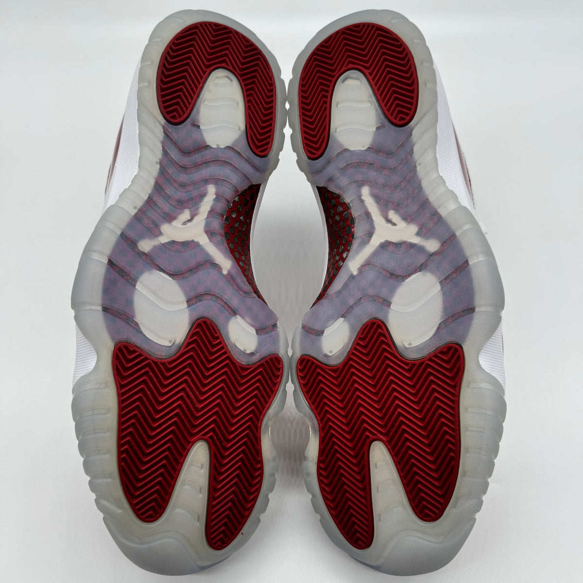 Jordan 11 Cherry