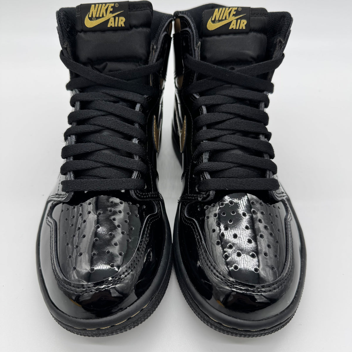 Jordan 1 High Black Metallic Gold