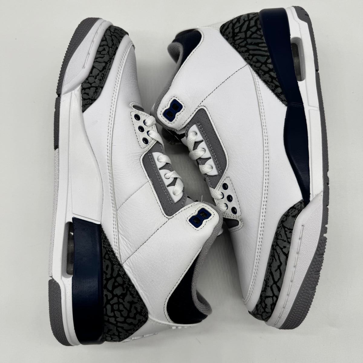 Jordan 3 Midnight Navy