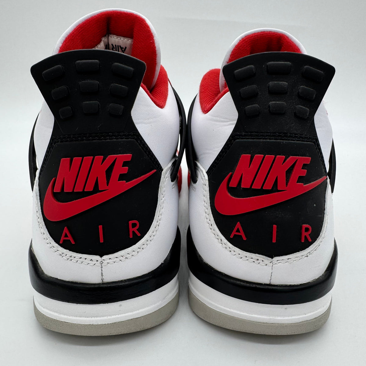 Jordan 4 Fire Red