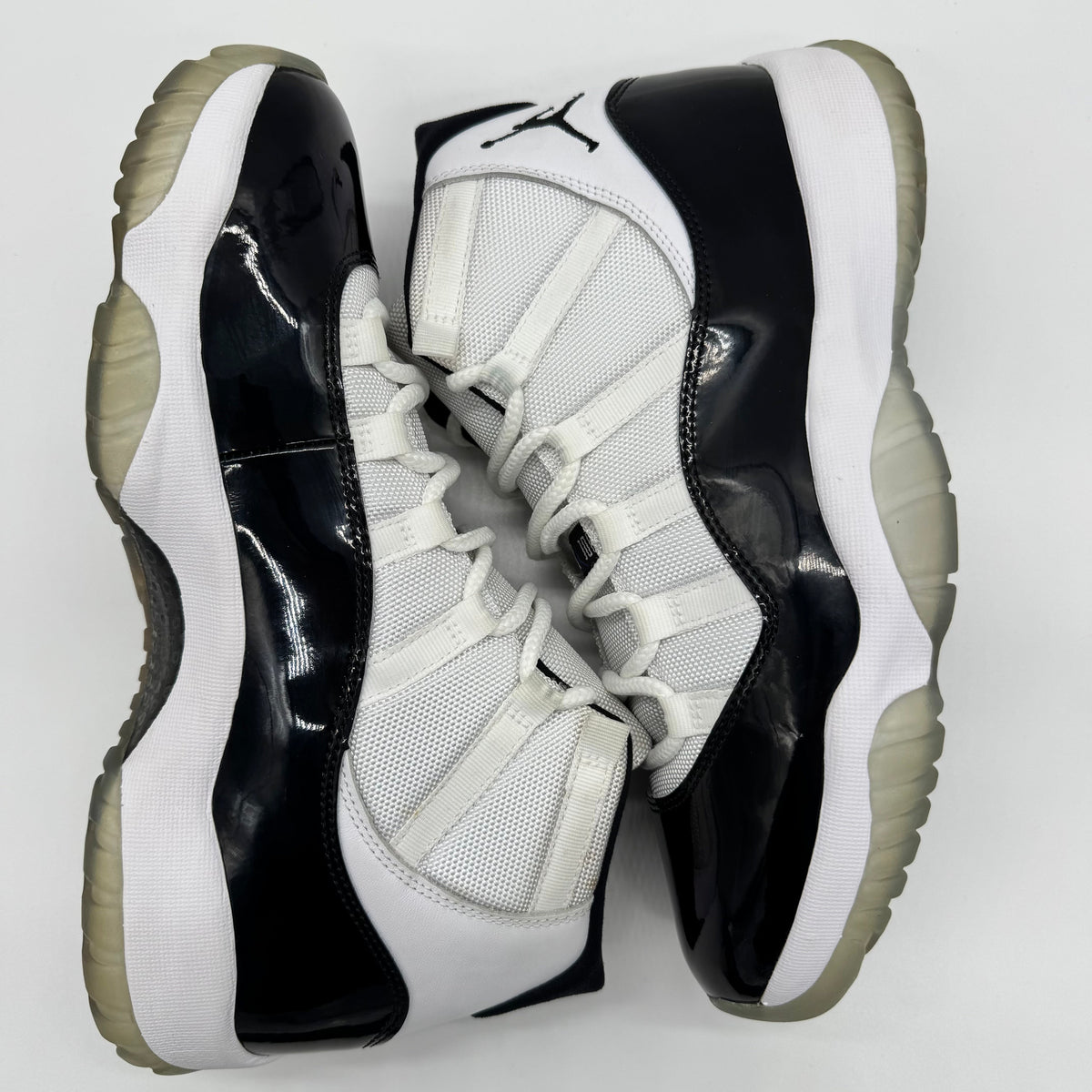Jordan 11 High Concord
