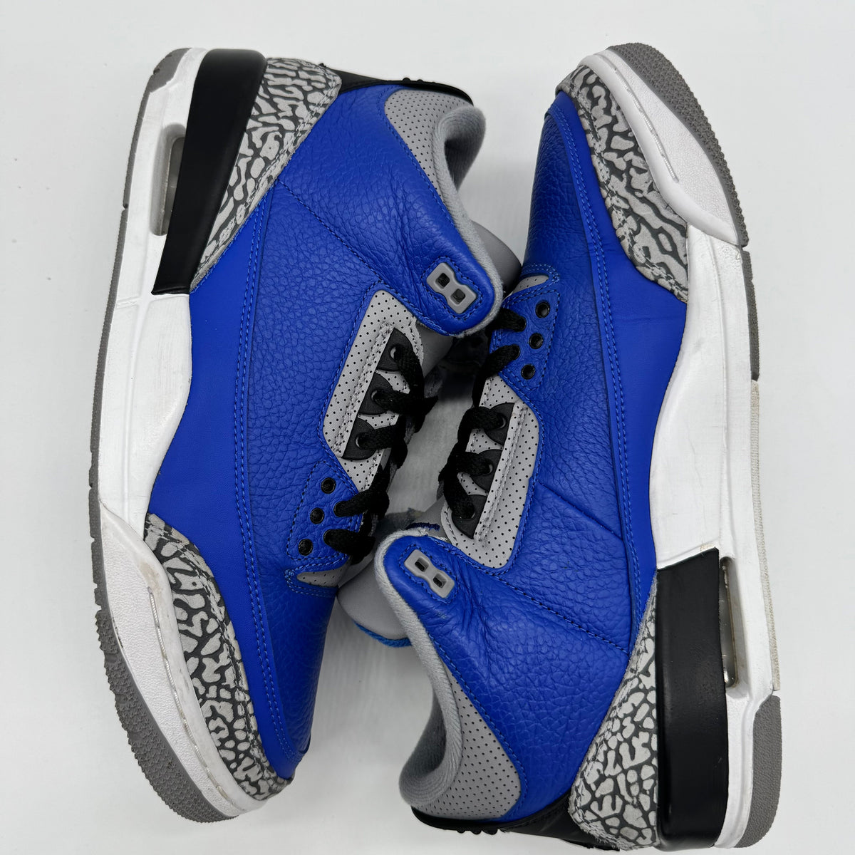 Jordan 3 Varsity Royal Cement