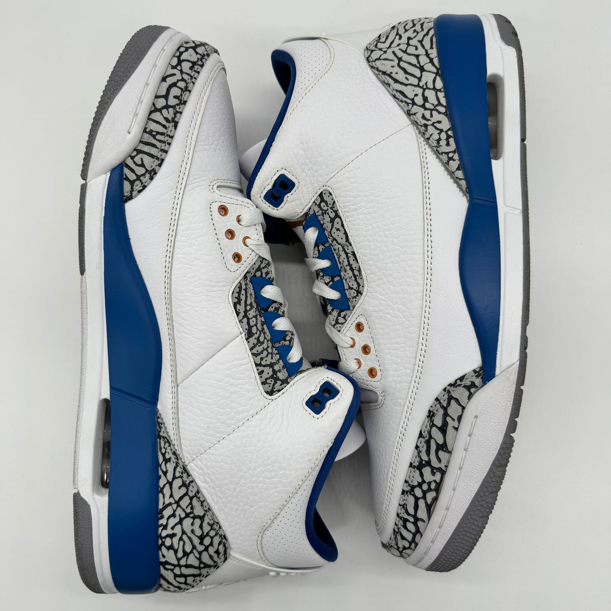 Jordan 3 Wizards