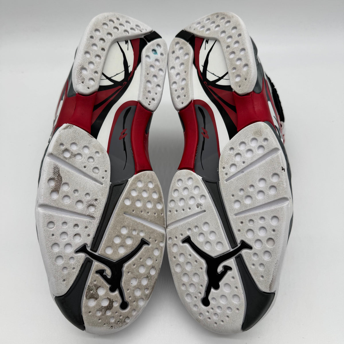 Jordan 8 Bugs Bunny (2013)