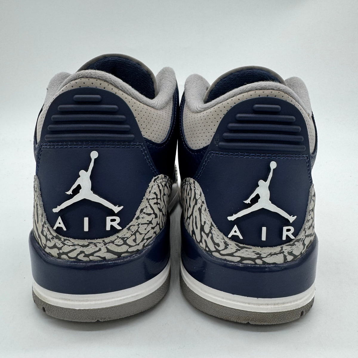 Jordan 3 Georgetown (2021)