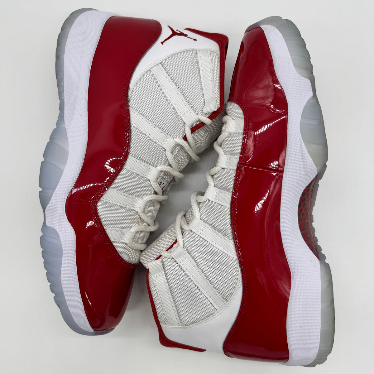 Jordan 11 Cherry