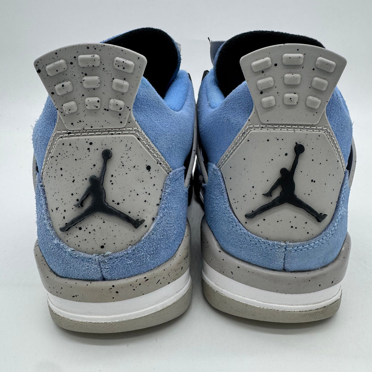 Jordan 4 University Blue