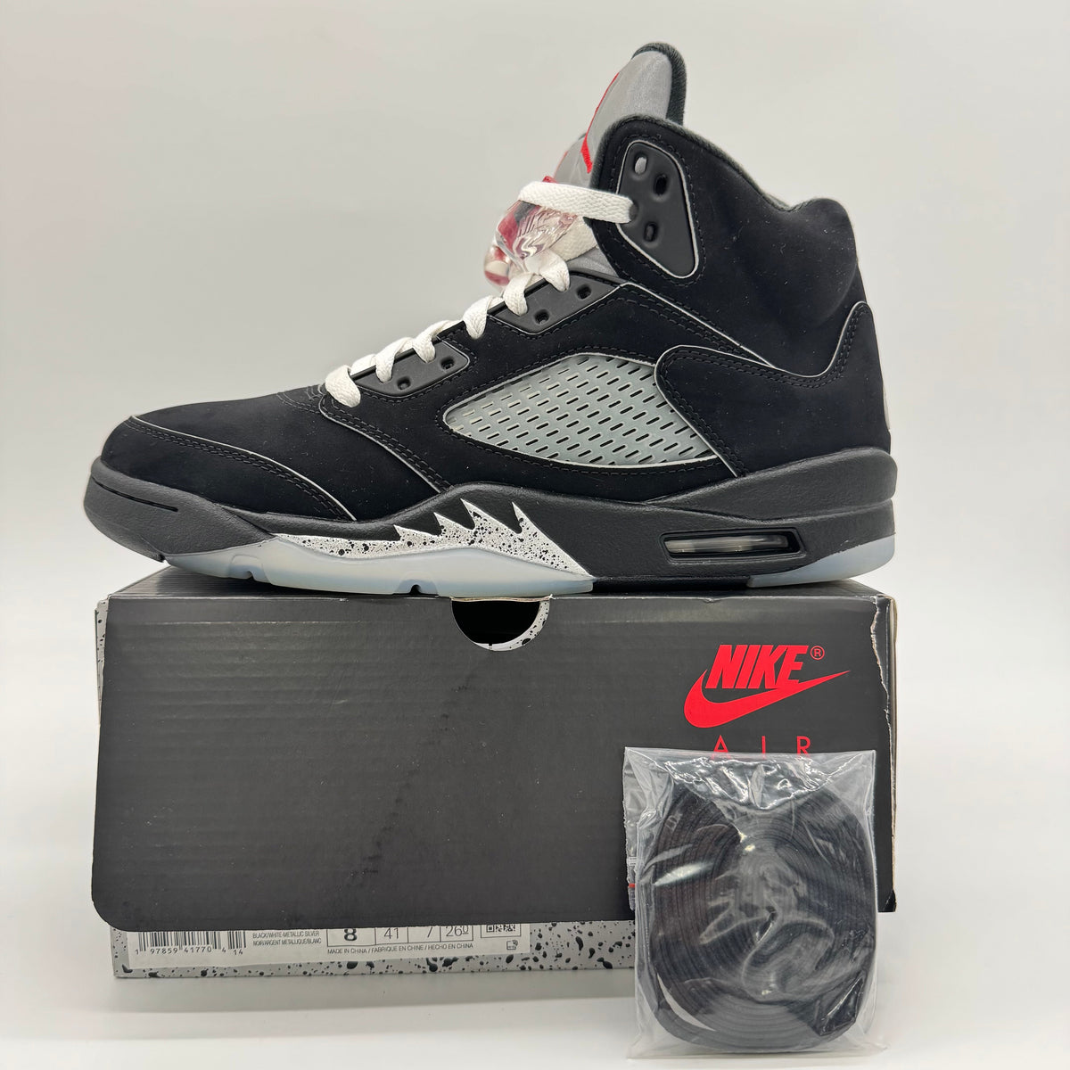 Jordan 5 OG Black Metallic Reimagined