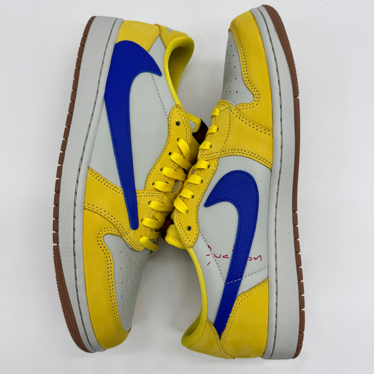 Jordan 1 Low OG SP Travis Scott Canary (Women's)